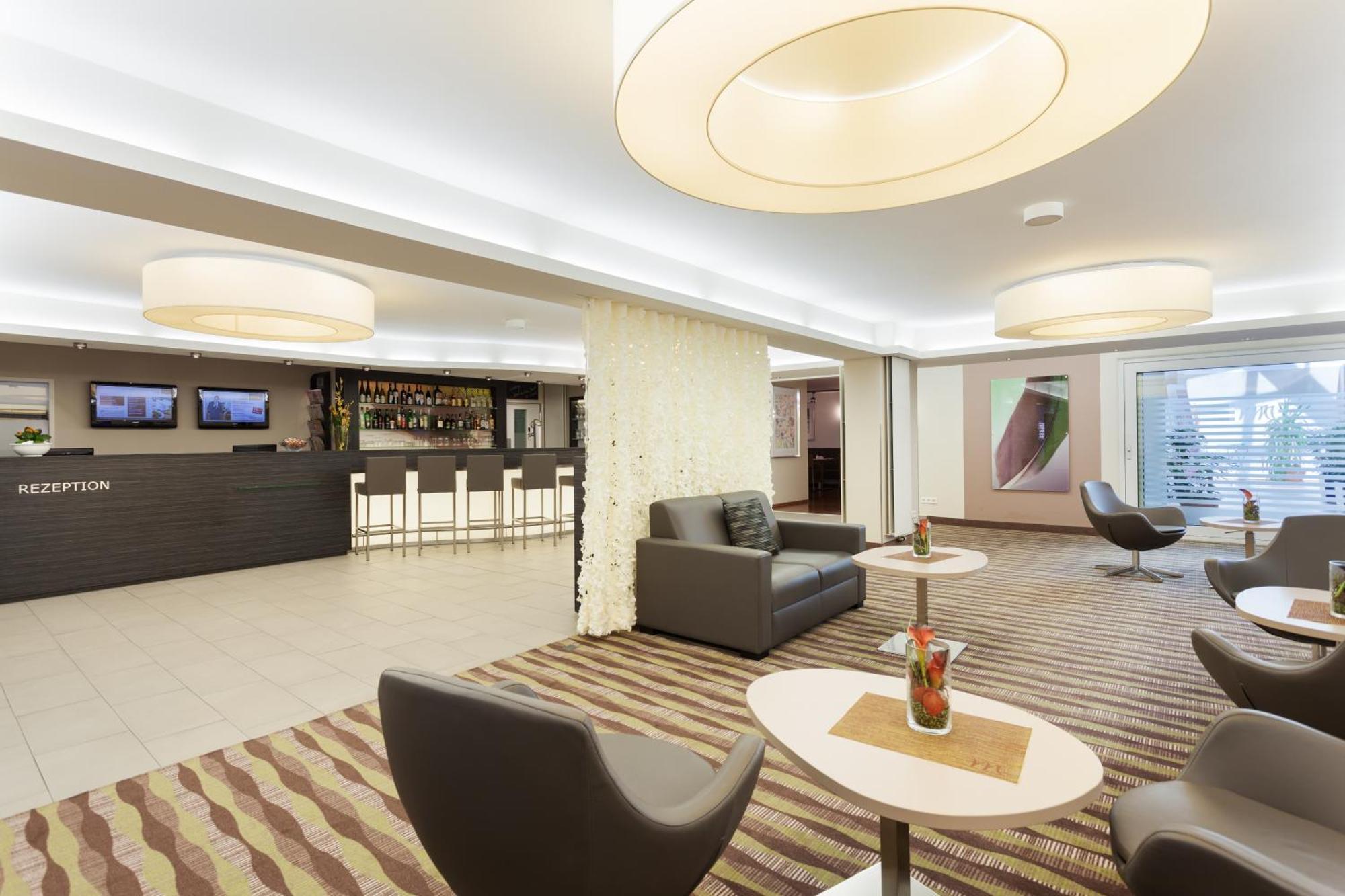 Hotel Mercure Am Entenfang 4*